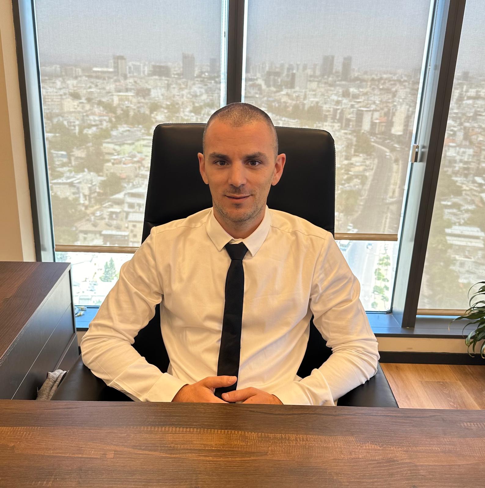 אבירם לב